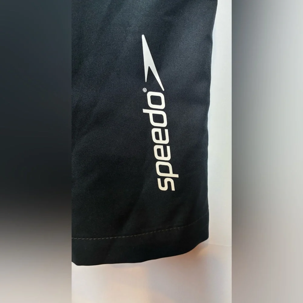 Speedo Men's Lined Board Shorts Swim Trunks in Black/Gray  Size Large